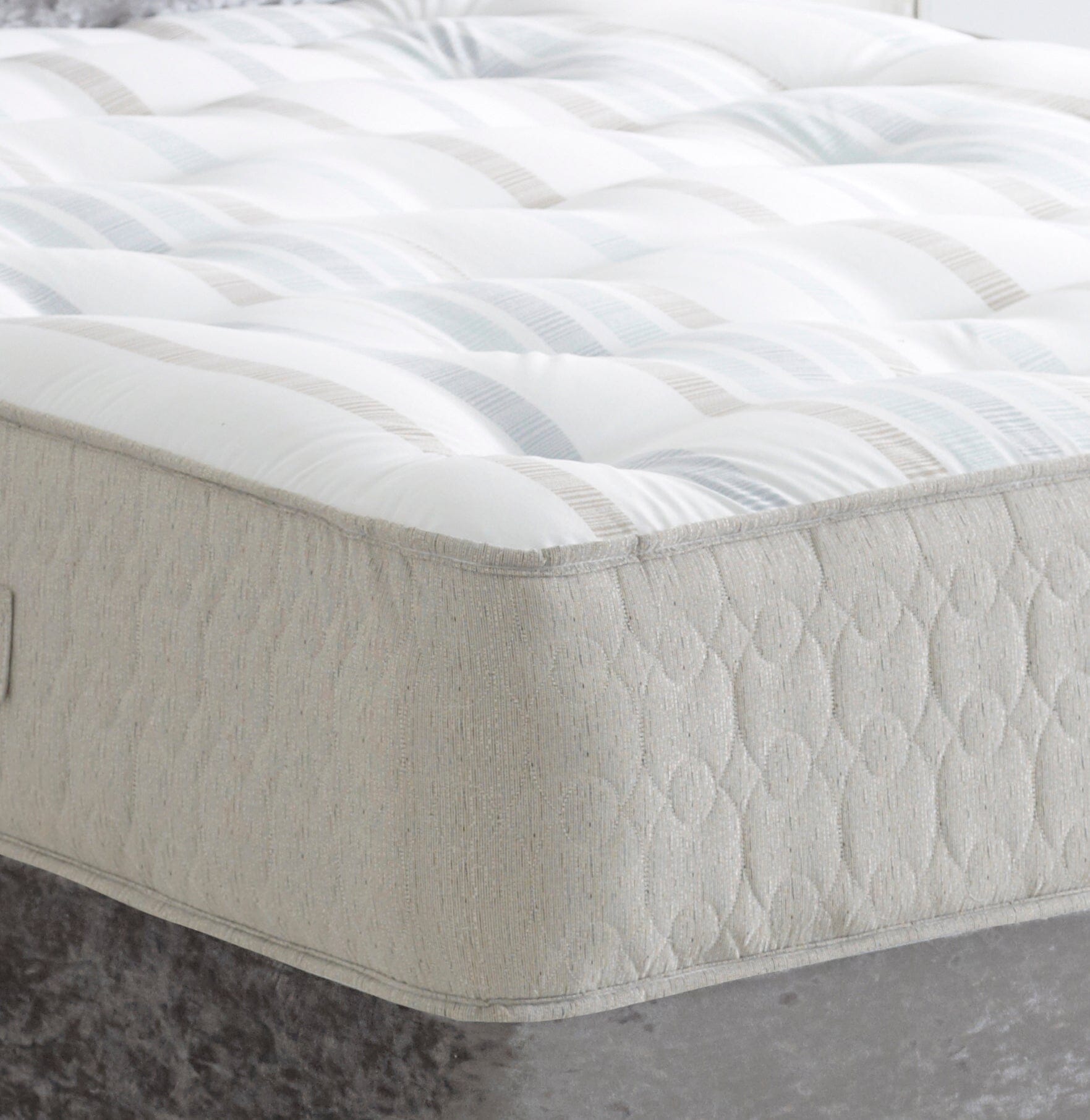 Hybrid King Mattress Soft Nights